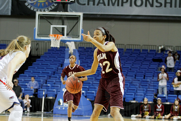 Florida Atlantic vs. UL-Monroe Women's JWM0110 (©Justin Manning)