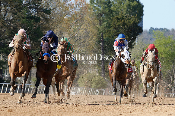 z220402_ArkansasDerbyday_Manning_JWM_0778