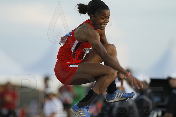NCAA West Track and Field Preliminaries 5-30-2014 (© Justin Manning) JWM_0574
