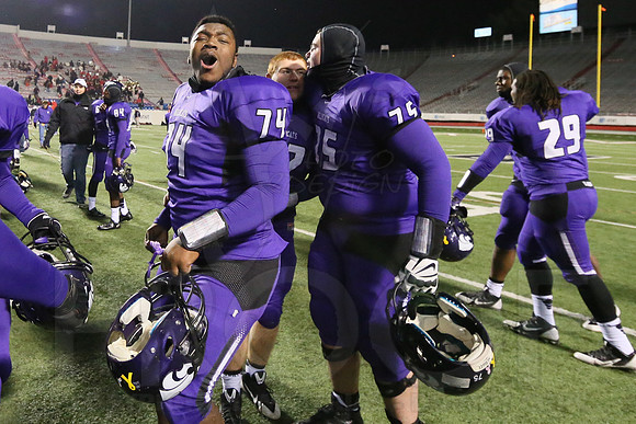 El Dorado vs. Pine Bluff 12-14-13 (©Justin Manning) (©Justin Manning) JWM_0795A