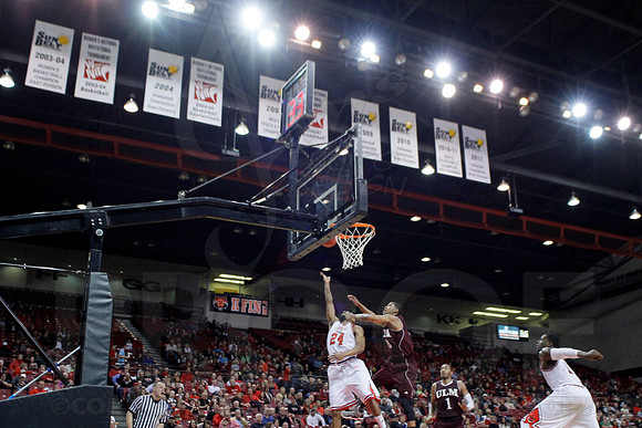 ULM @ ASU 1-19-13 (Justin Manning)0141