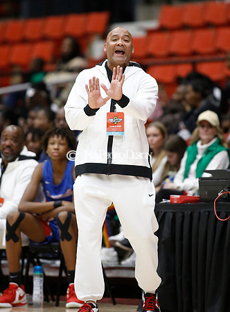 St. Joseph Santa Maria (CA) vs. Duncanville (TX) 12-28-23_JWM_0060
