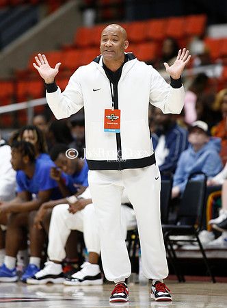 St. Joseph Santa Maria (CA) vs. Duncanville (TX) 12-28-23_JWM_0094