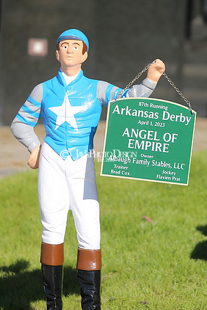z240101_SmartyJonesStakesDay_JWM_0102