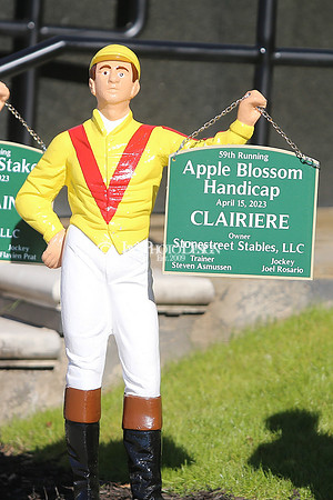 z240101_SmartyJonesStakesDay_JWM_0103