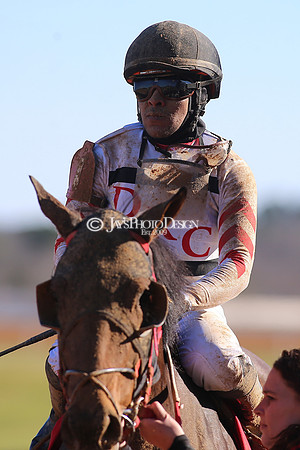z240101_SmartyJonesStakesDay_JWM_0263