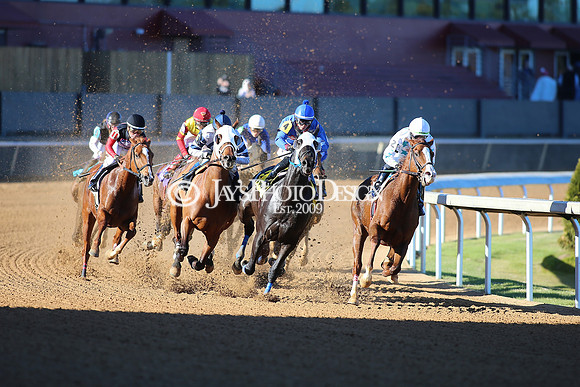 z240101_SmartyJonesStakesDay_JWM_0325
