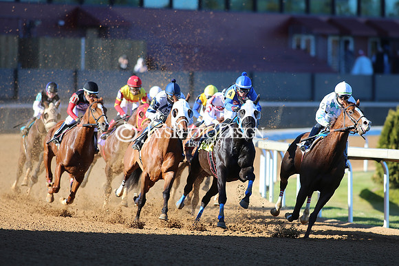 z240101_SmartyJonesStakesDay_JWM_0327