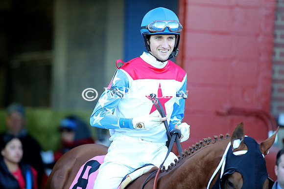 z240101_SmartyJonesStakesDay_JWM_0692