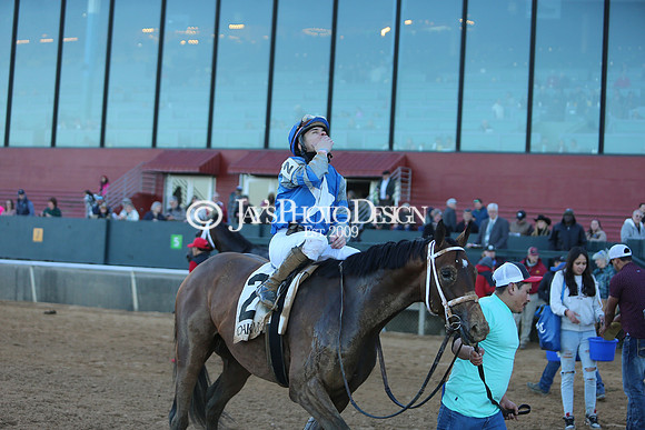 z240101_SmartyJonesStakesDay_JWM_1028