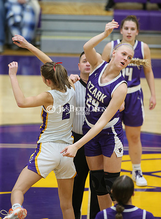 Ozark @ Fountain Lake Sr. Girls_JWM_0082