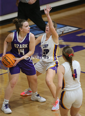 Ozark @ Fountain Lake Sr. Girls_JWM_0187