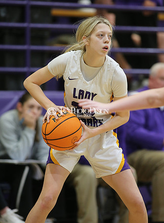 Ozark @ Fountain Lake Sr. Girls_JWM_0303