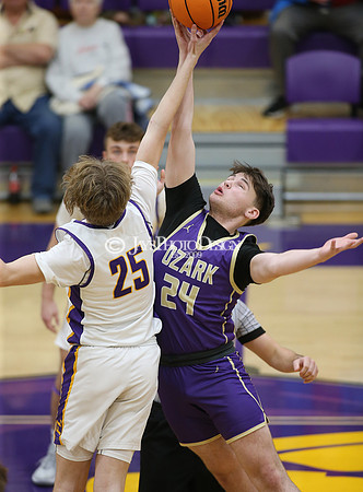 Ozark @ Fountain Lake Sr. Boys_JWM_0089