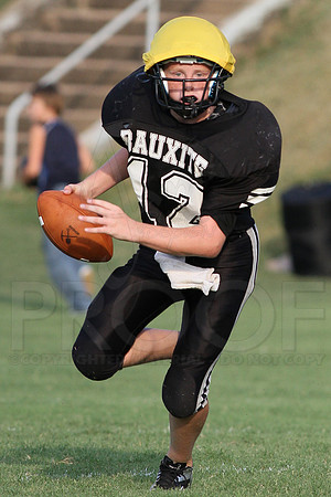 Bauxite Black-Gray games 4th, 5th, 6th, Junior high, Senior high scrimmage 8-22-13 (© Justin Manning) JWM0098