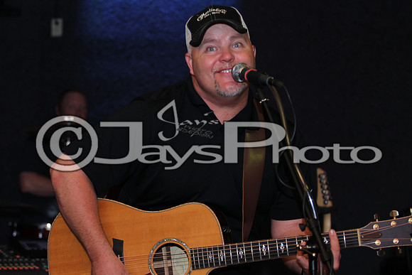 Midnight Hurricanes (Bubba Brew's) 4-26-2015 (©Justin Manning) JWM_0079