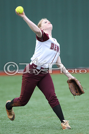 Cabot @ Benton Softball 3-10-2015 (©Justin Manning) JWM_0274