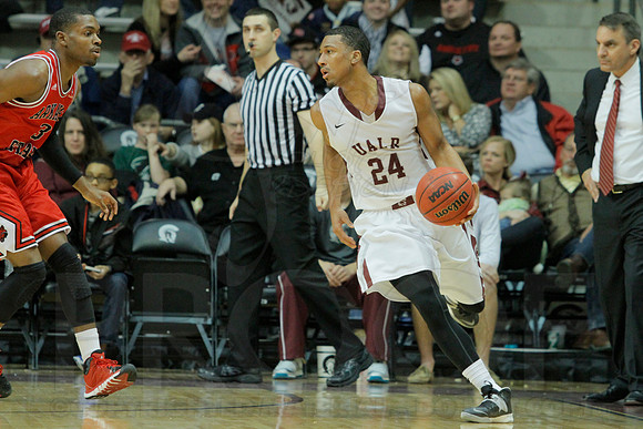 Arkansas State @ UALR Men's Basketball 3-1-2014 (© Justin Manning) JWM_0481