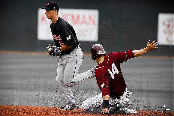 ASU @ UALR baseball 3-17-13 (© Justin Manning) JWM0235