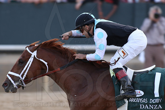 Arkansas Derby 4-12-2014 (© Justin Manning) JWM_1141