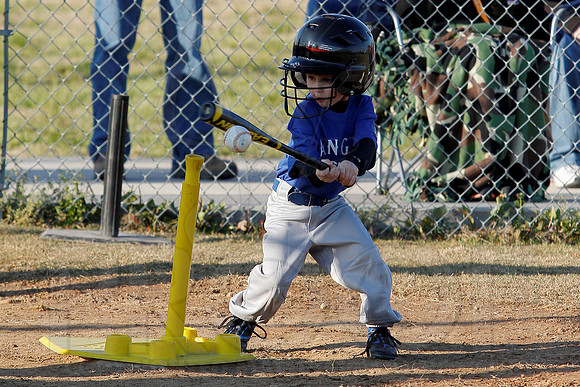 T-ball Angel's & Rangers 3-26-13 (© Justin Manning) JWM0067