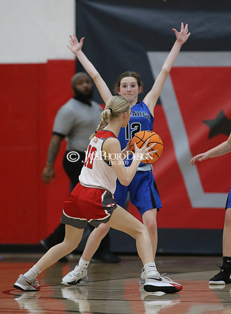 Bismarck @ Glen Rose 7th grade girls (Homecoming) 2-2-24_JWM_0117