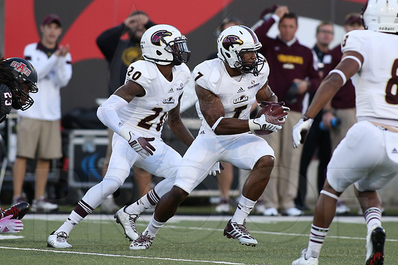 ULM @ Arkansas State 10-4-2014 (©Justin Manning) JWM_0275