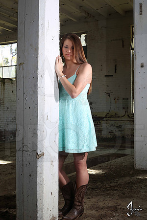 Collin & Makayla Senior pics 4-14-13 (© Justin Manning) JWM0154