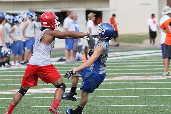 1st Annual James King 7 on 7 (Malvern) (� Justin Manning) JWM0202