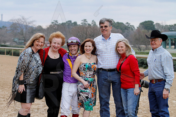 Oaklawn 8th Race 3-9-13 JWM0080 (©Justin Manning)
