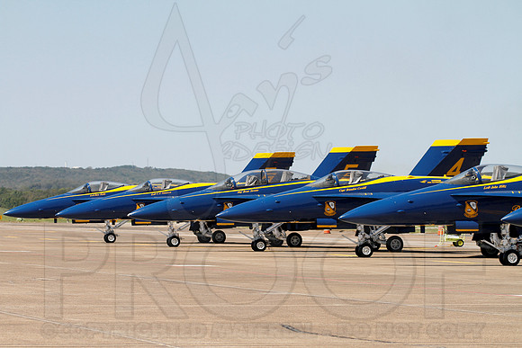 LR Air Show (Blue Angels) 9-9-12 (Justin Manning)0307