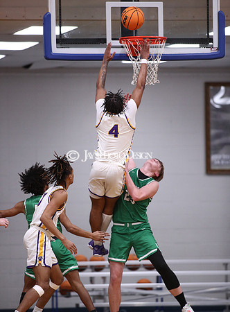 Dumas vs. Genoa Central (3A Boys Regionals 2-21-24)_0207