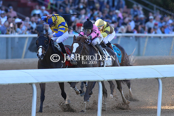z220402_ArkansasDerbyday_Manning_JWM_1541
