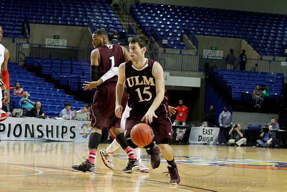 WKU vs. UL-Monroe Men's JWM0220 (©Justin Manning)