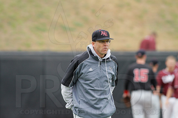 ASU @ UALR baseball 3-17-13 (© Justin Manning) JWM0525