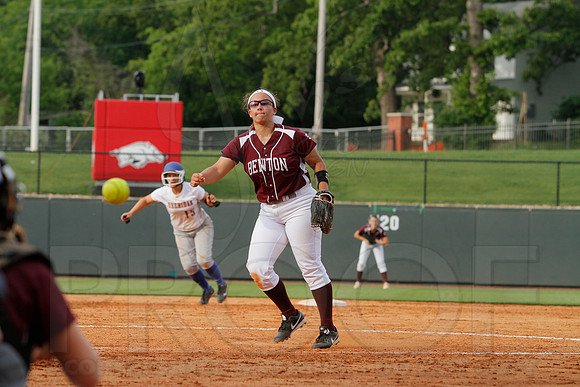6A State Softball Finals Sheridan vs. Benton 5-23-2014 (© Justin Manning) JWM_0287