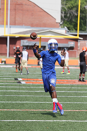 1st Annual James King 7 on 7 (Malvern) (� Justin Manning) JWM0135