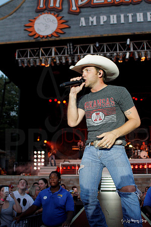Justin Moore Concert 8-4-12(Justin Manning)080