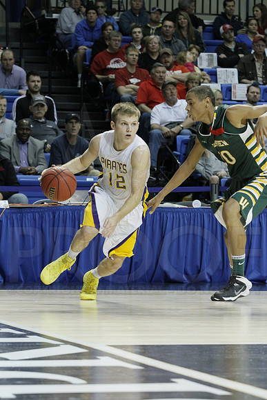 1A Boys State Finals-Concord vs. Wonderview 3-14-2014 (© Justin Manning) JWM_0035