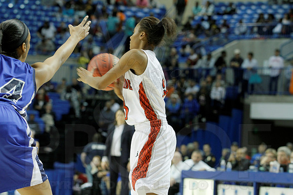 7A Girls State Finals-Fort Smith Northside vs. Conway 3-13-2014 (© Justin Manning) JWM_0151