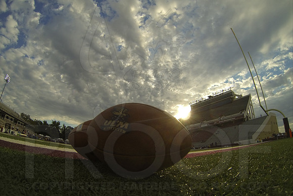 Georgia State @ ULM 10-26-13 (©Justin Manning) JWM_0724
