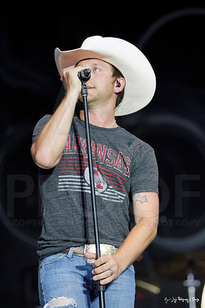 Justin Moore Concert 8-4-12(Justin Manning)124