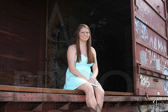 Collin & Makayla Senior pics 4-14-13 (© Justin Manning) JWM0251