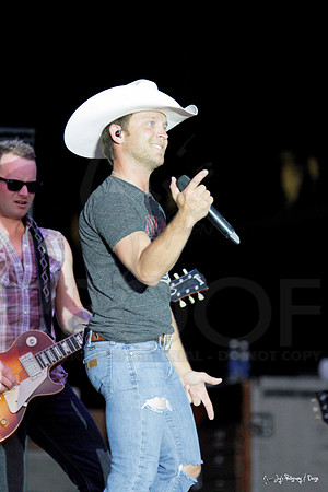 Justin Moore Concert 8-4-12(Justin Manning)099
