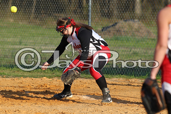 Poyen @ Glen Rose softball 3-28-2015 (©Justin Manning) JWM_0133