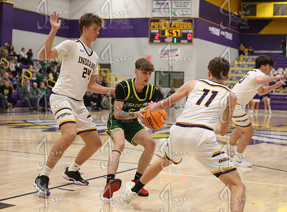 Ouachita @ Poyen Sr. Boys 1-21-25_JWM_0310
