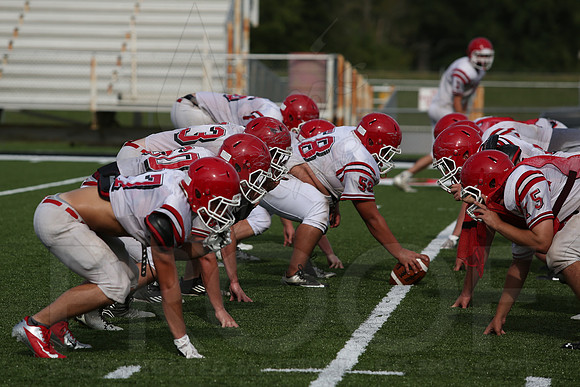 Glen Rose Football Practice 9-2-2014 (©Justin Manning) JWM_193