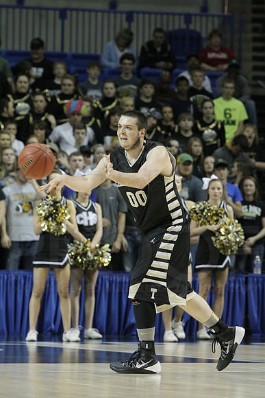 Episcopal Collegiate vs. Charleston 3A Boys State Finals 3-15-2014 (© Justin Manning) JWM_0064