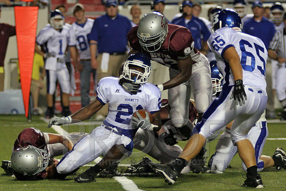 Classic Freeman tackling Rycraw1.jpg