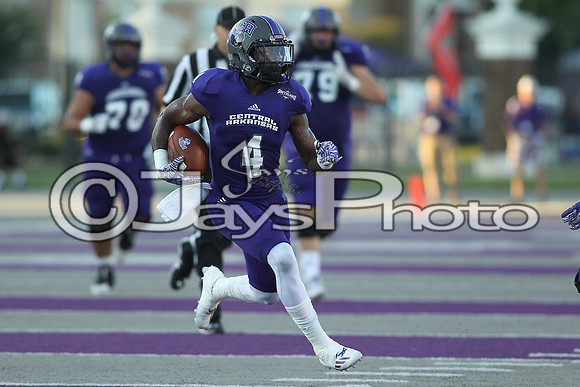 Northwestern State @ UCA 9-17-16_JWM_0438